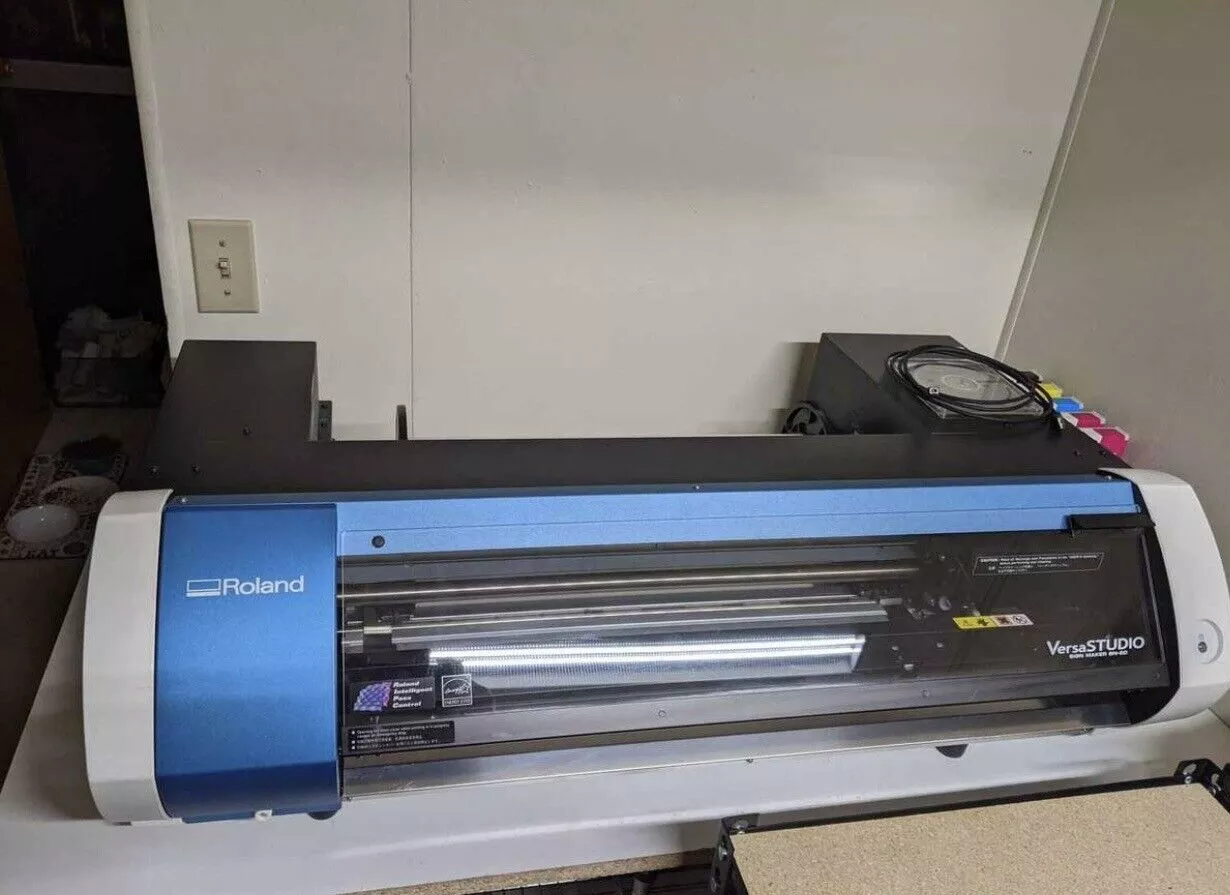 Roland versastudio bn-20 printer və kəsici.