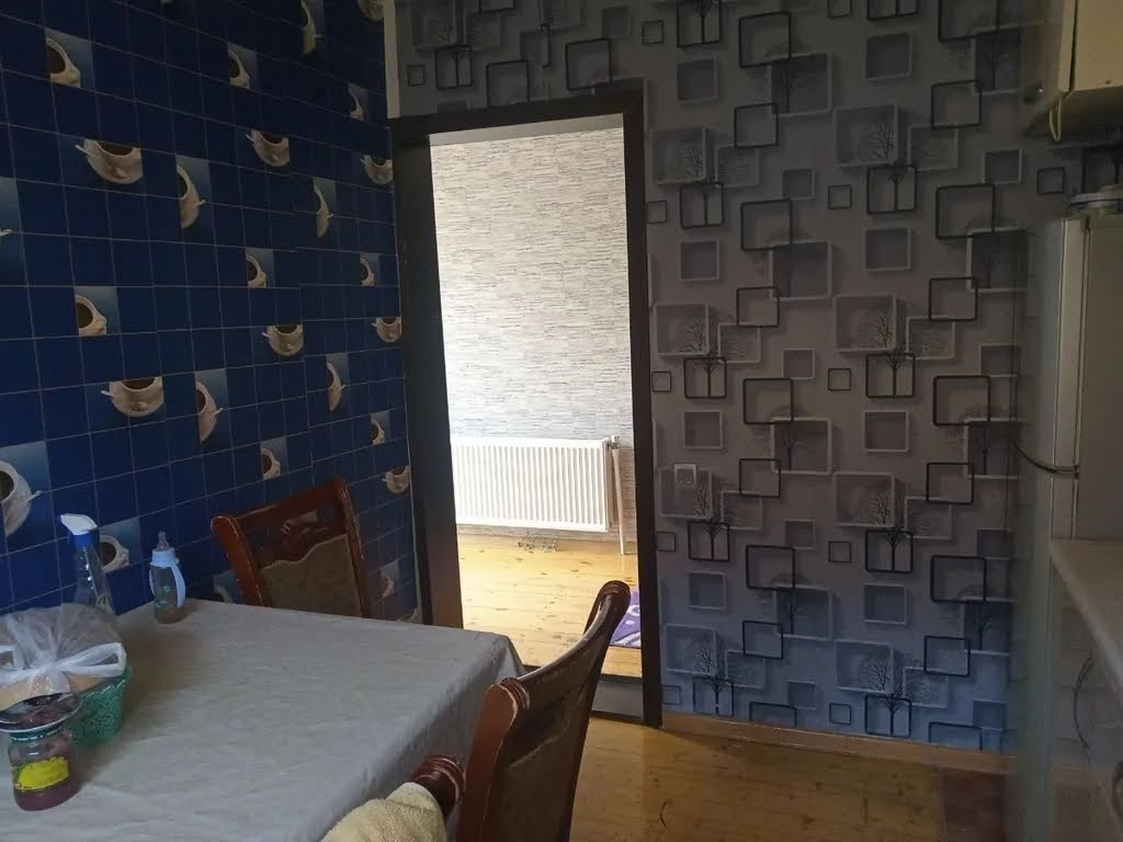 3 - otaqlı  65 m²  yeni tikili satılır , bakı şəhəri
