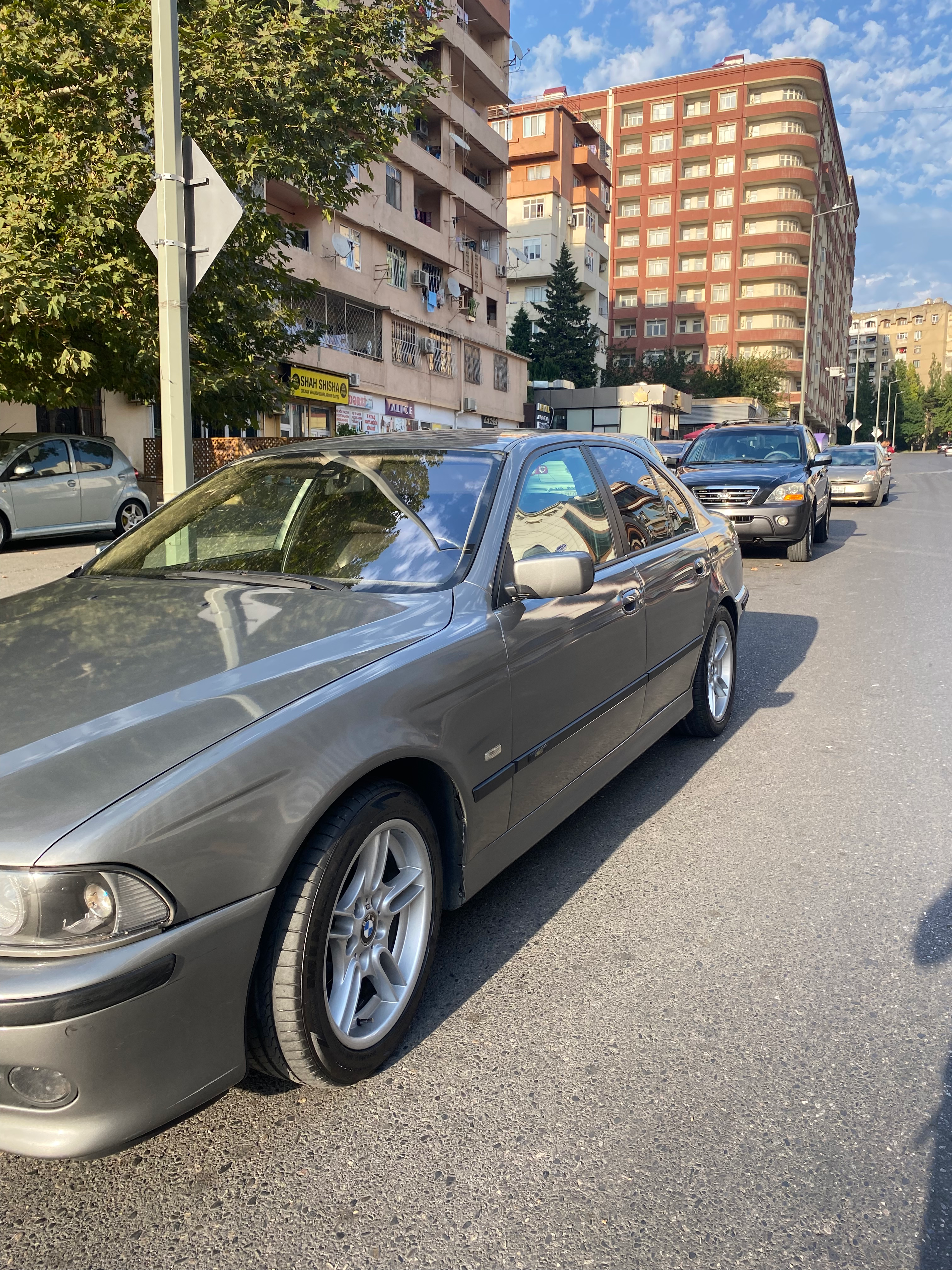 Bmw 528 , 1998 il