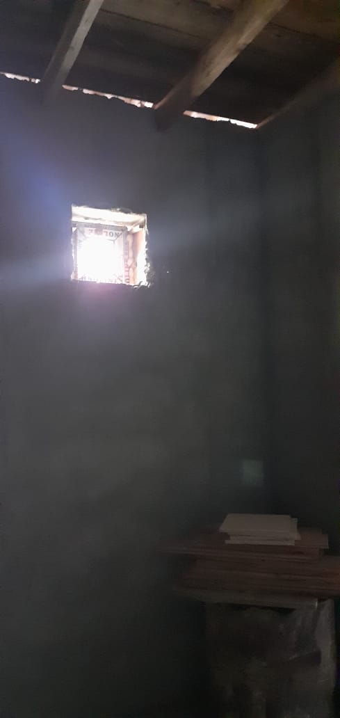 4 - otaqlı  110 m²  yeni tikili satılır , bakı şəhəri