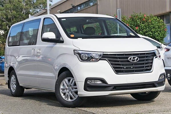 Ayliq hyundai h1 icaresi