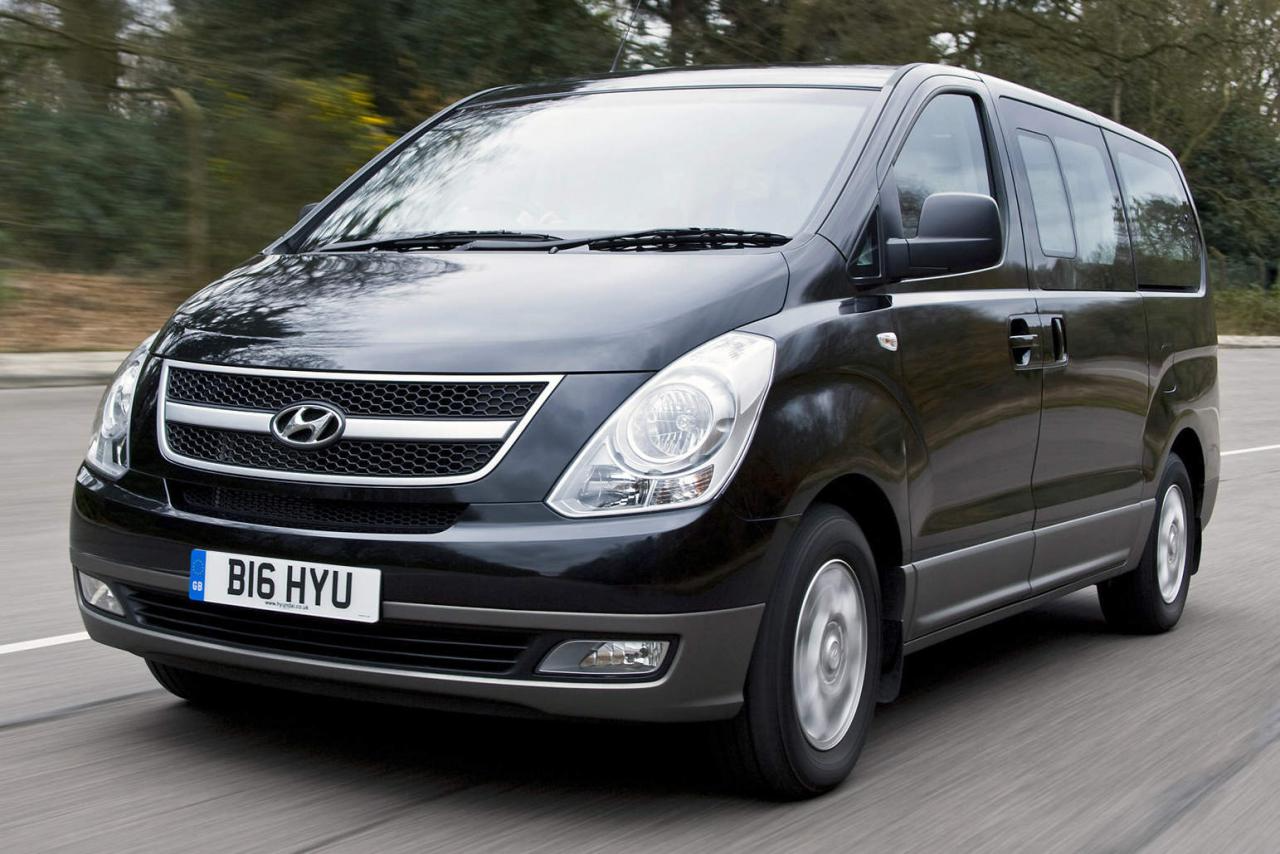 Hyundai h1 avtobusunun icaresi