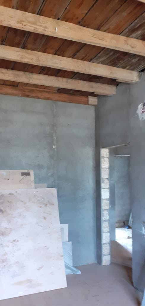 4 - otaqlı  110 m²  yeni tikili satılır , bakı şəhəri