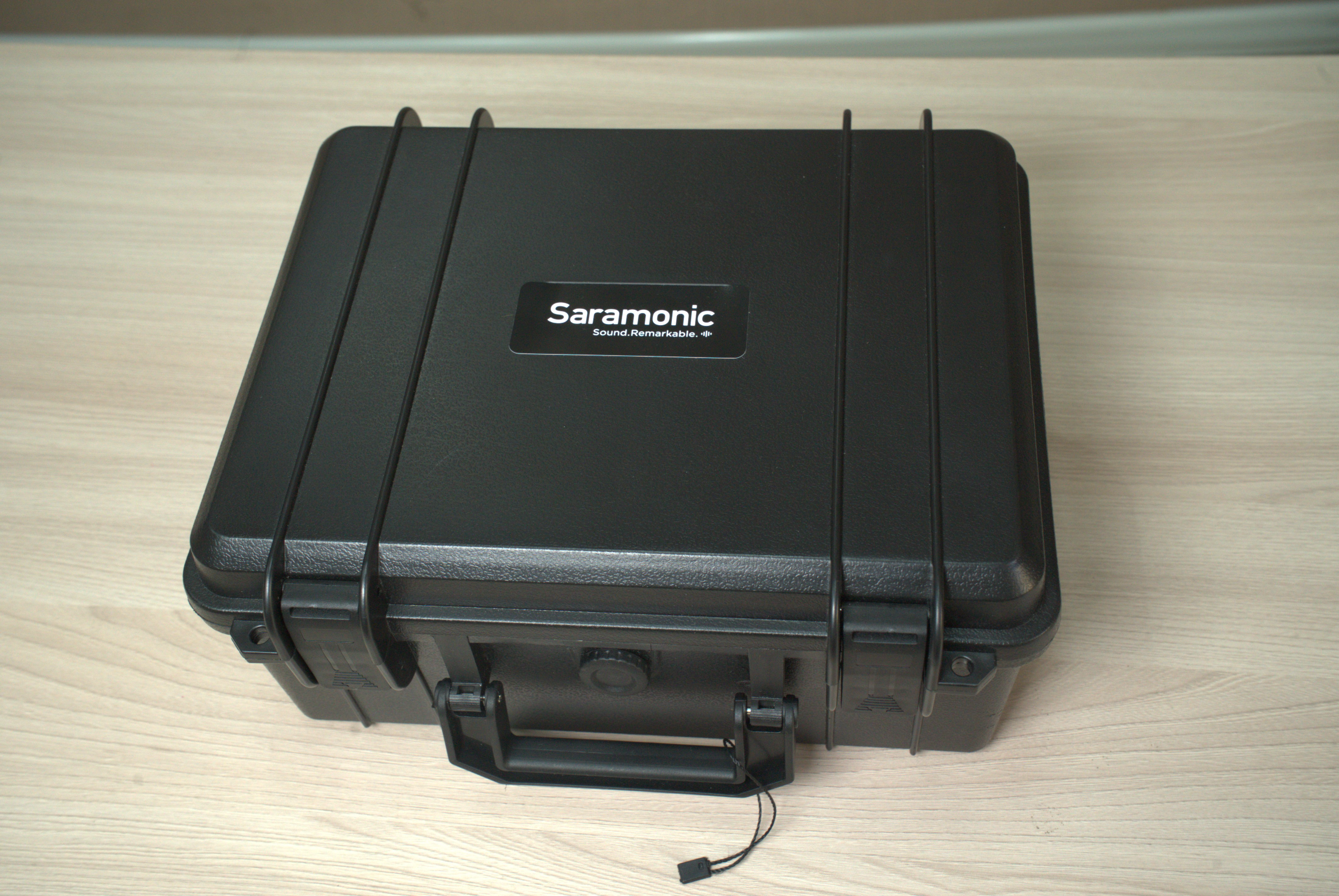 Saramonic mikrofon icarəsi